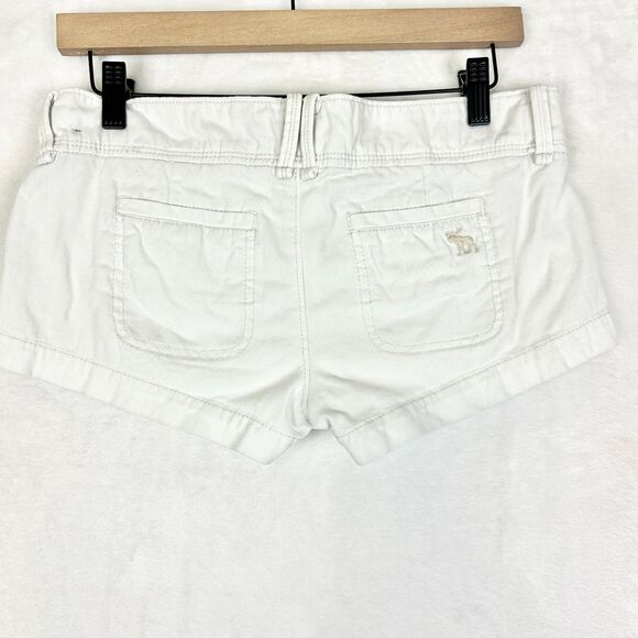 Abercrombie Fitch Vintage Y2K Low Rise Micro Mini Shorts Size 2 White 00s Preppy - Picture 2 of 5